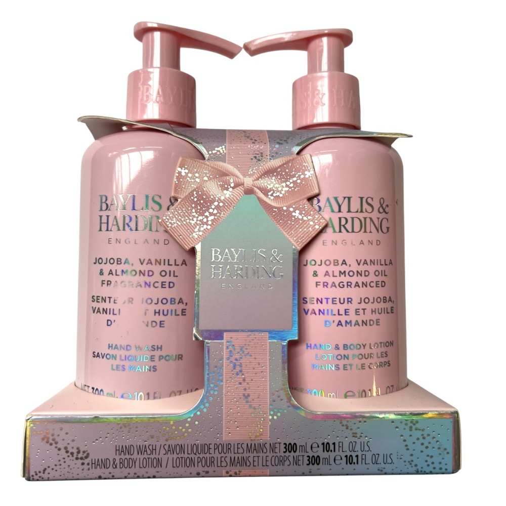 Baylis & Harding 2 Piece Gift Set Hand Wash & Body Lotion Jojoba Vanilla Almond